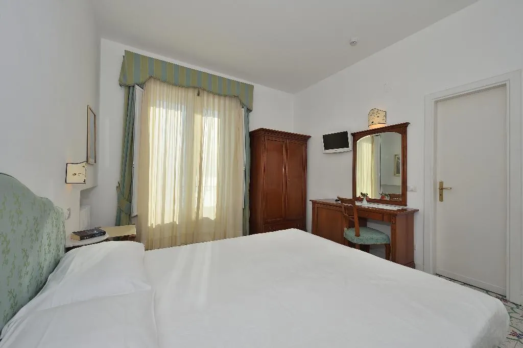 Double or Twin STANDARD Room, Luna Convento, Naples
