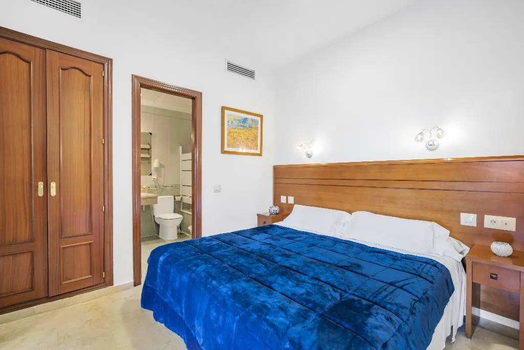 STUDIO SEA VIEW Room, Don Juan Beach Resort, Costa Del Sol