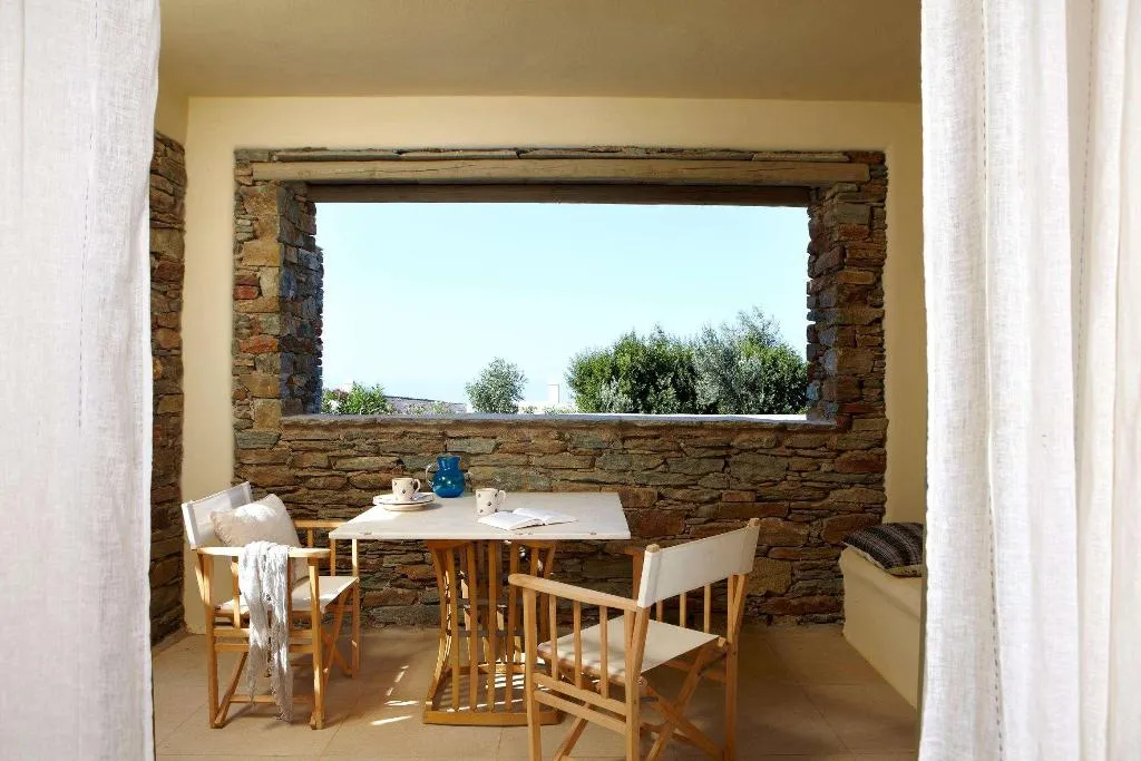Room, Diles & Rinies, Mykonos
