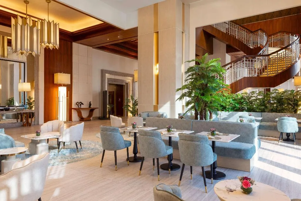 Restaurant, Hilton Dubai Al Habtoor City, Dubai