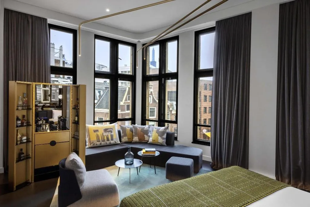 SUITE DELUXE KING BED Room, W Amsterdam, Amsterdam