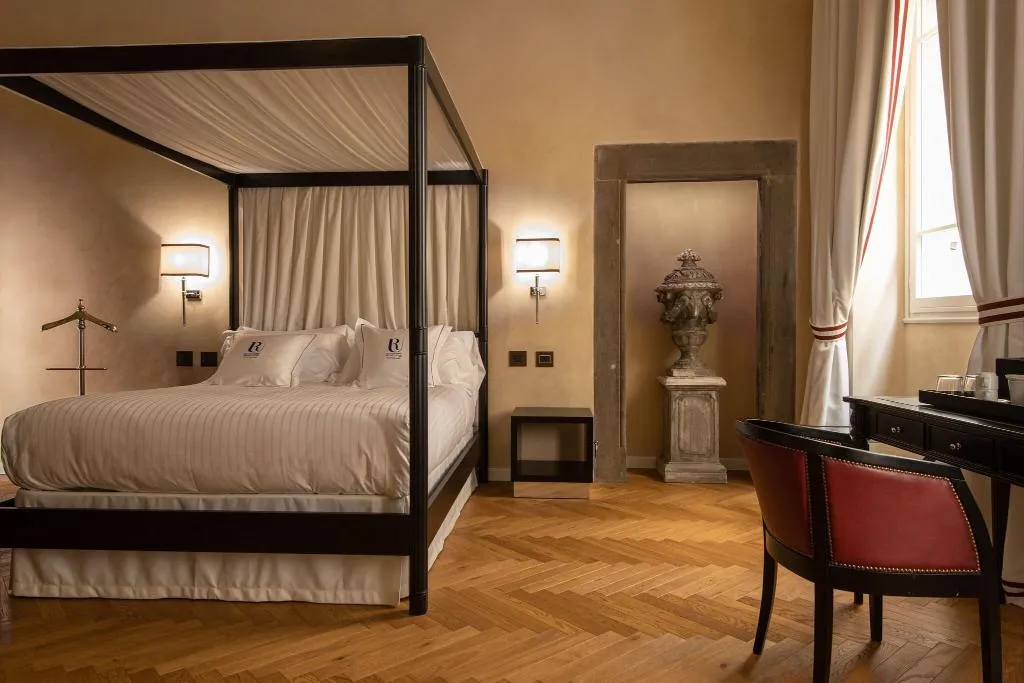DOUBLE DELUXE QUEEN BED Room, Relais Uffizi, Florence