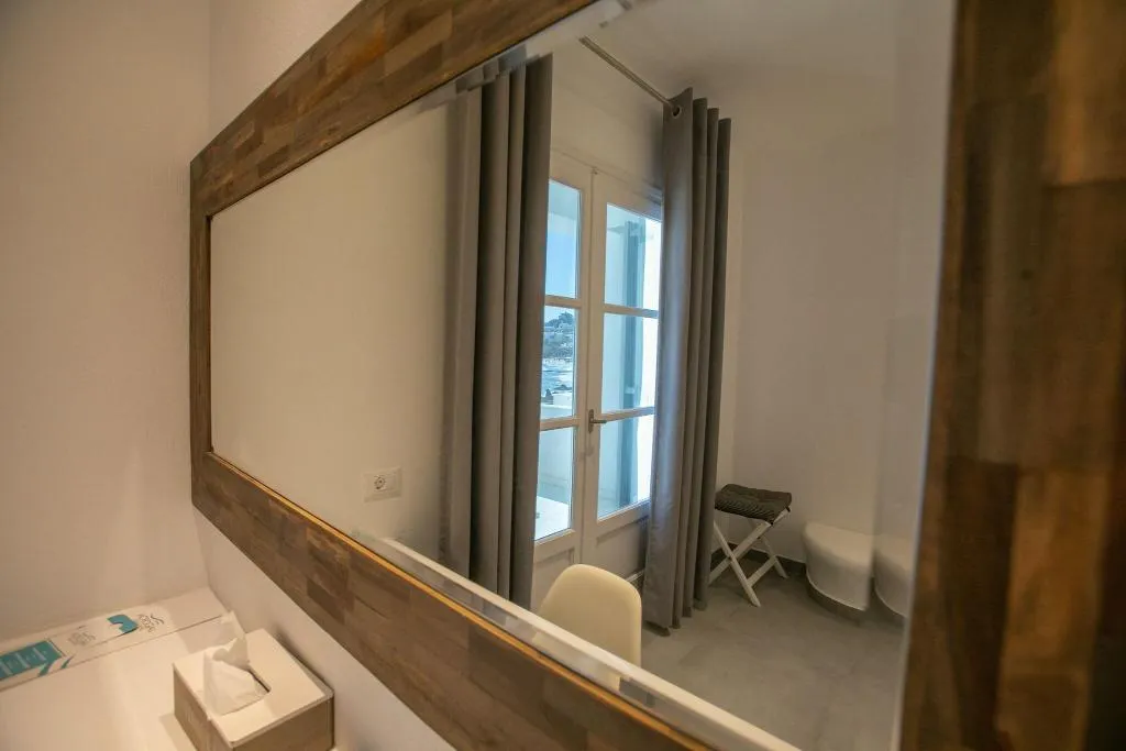 DOUBLE DELUXE SEA VIEW WITH BALCONY Room, Acrogiali, Mykonos