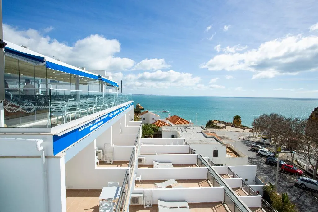 TWIN SIDE SEA VIEW Room, Carvi Beach Hotel, Algarve