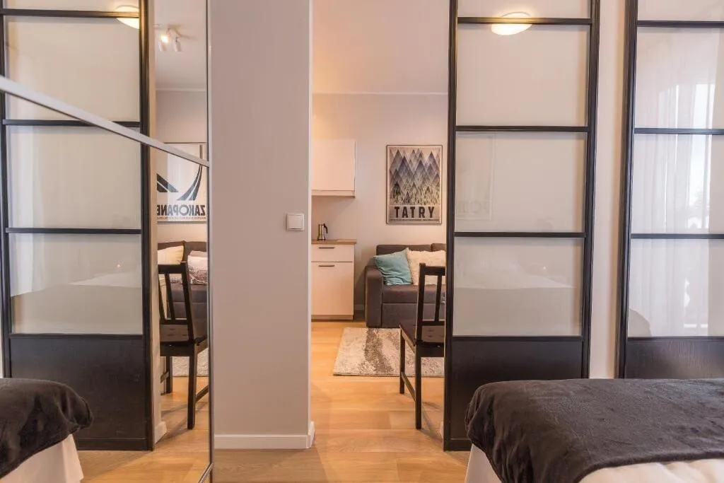 Room, ApartHotel Giewont, Krakow