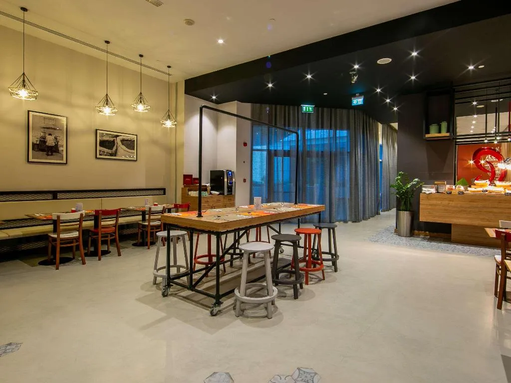 Restaurant, Ibis Al Barsha, Dubai