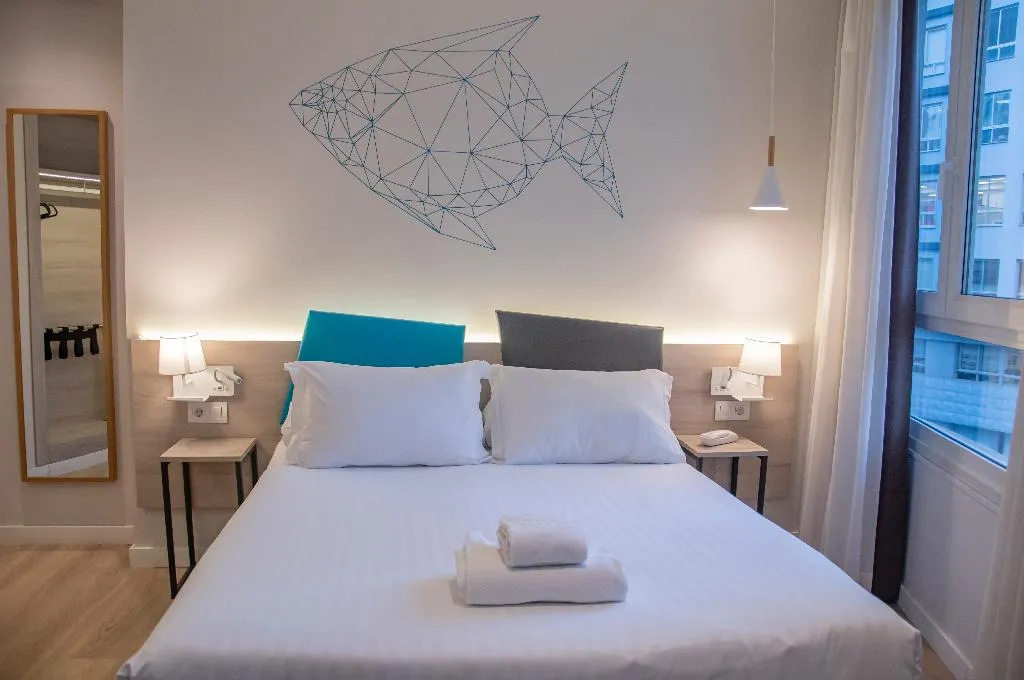 Room, Mediterraneo, Valencia