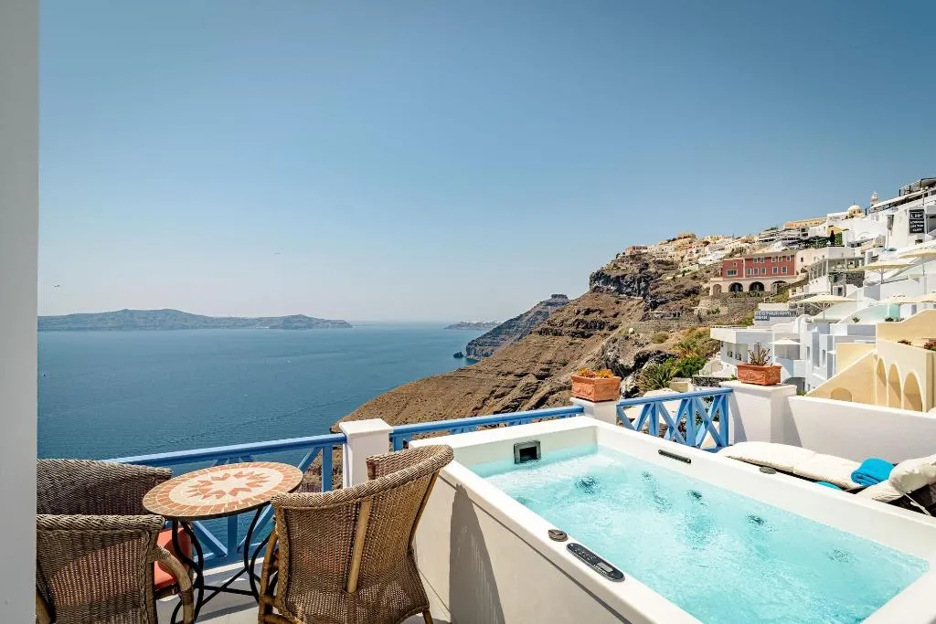 Room, Golden Grey Goose, Santorini
