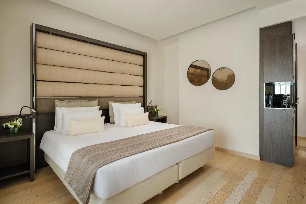 Double or Twin DELUXE Room, The Square Milano Duomo, Milan