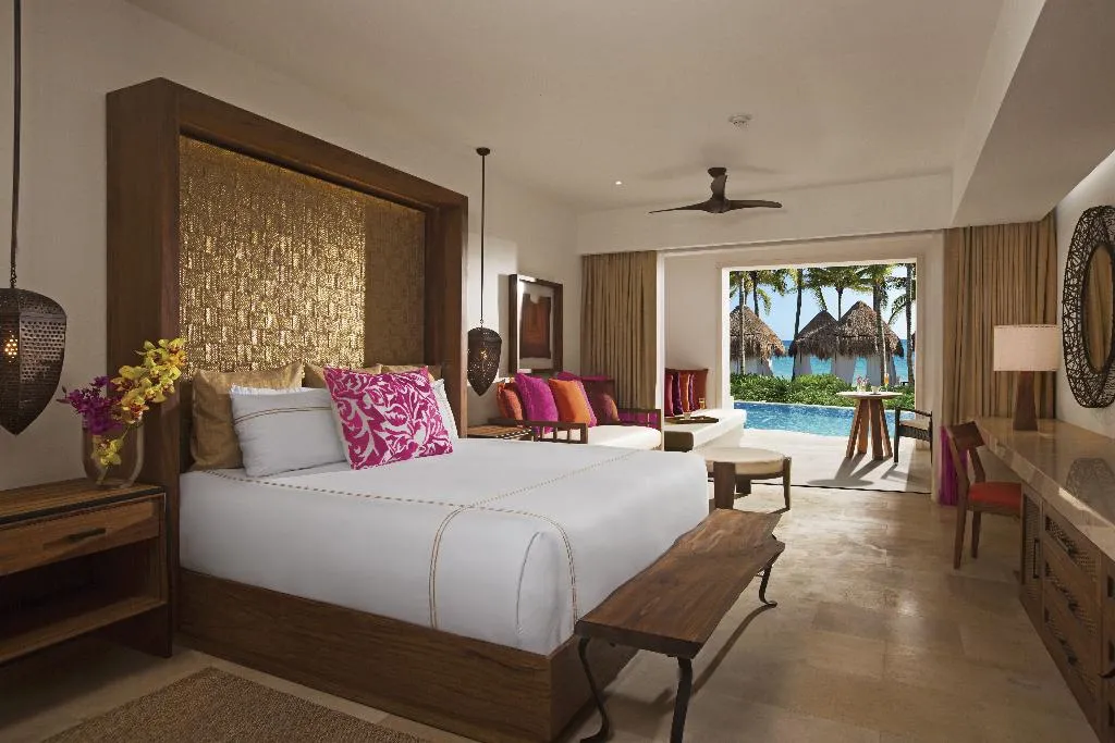JUNIOR SUITE POOL VIEW Room, Secrets Akumal Riviera Maya, Cancun Area