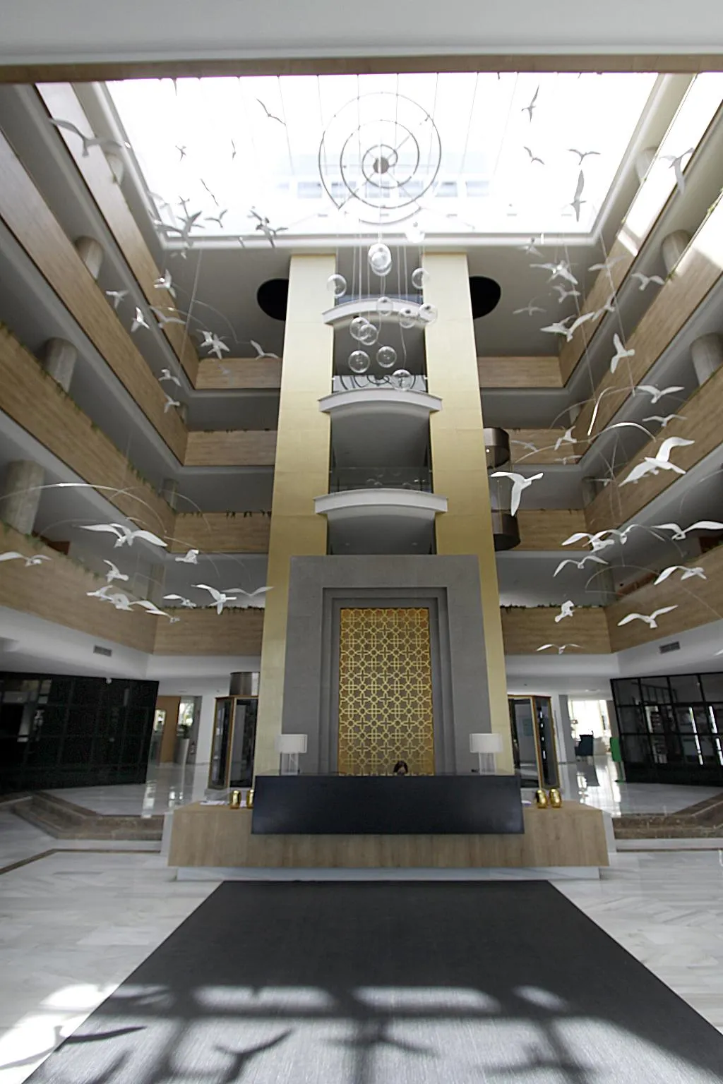 Lobby, BG Rei del Mediterrani, Majorca