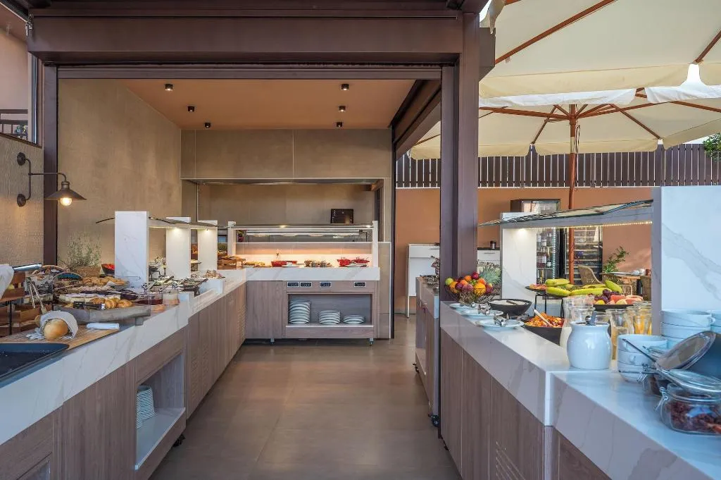 Restaurant, Hotel Pyriã¡, Crete