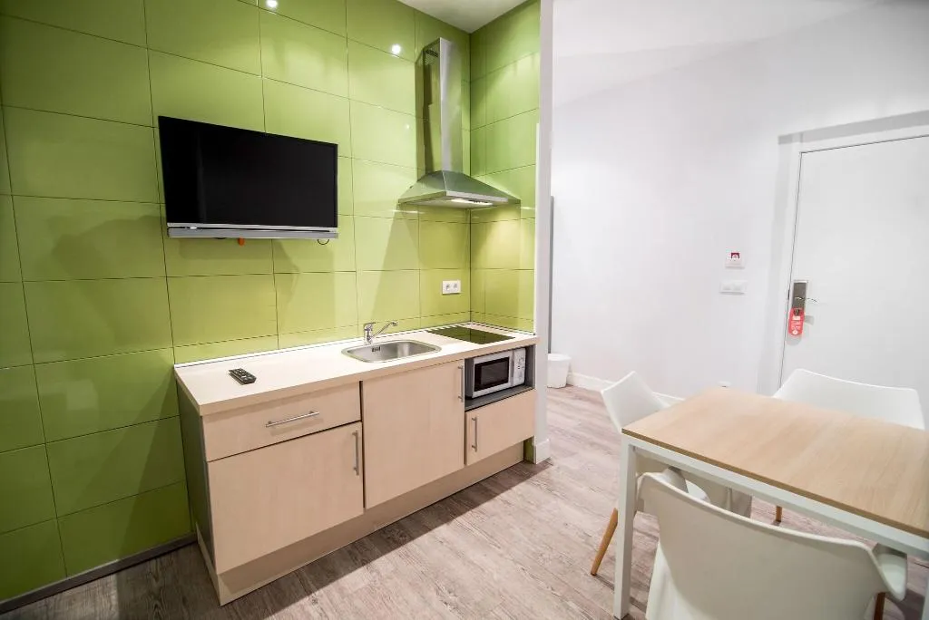 APARTMENT WITH DOUBLE BED Room, Petit Palace Boquería Garden, Barcelona