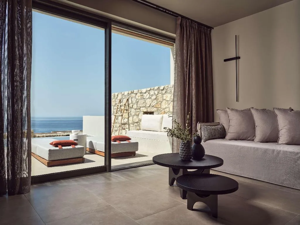VILLA WITH PRIVATE POOL Room, The Royal Senses Resort & Spa Crete, Curio Collect, Crete