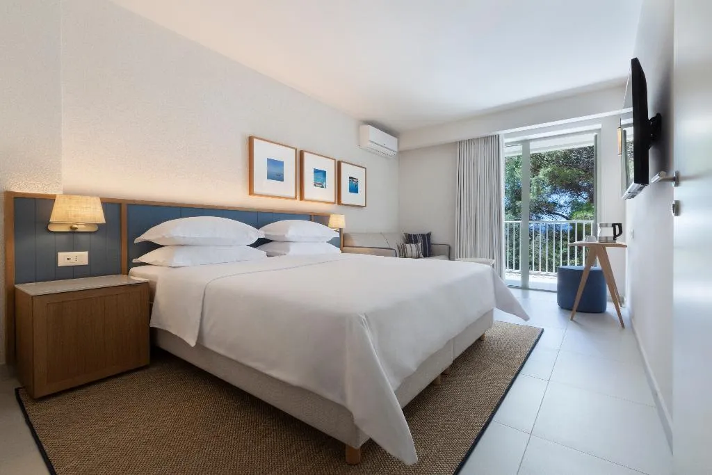 FAMILY ROOM STANDARD Room, Bluesun Hotel Marina, Split