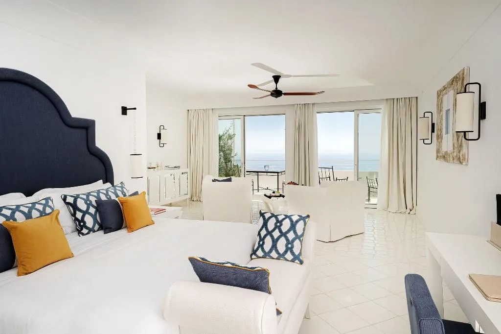 Room, Furore Grand Hotel, Naples