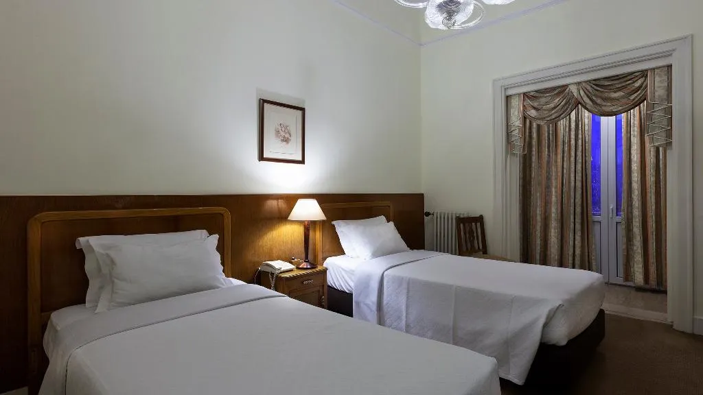 Double or Twin STANDARD Room, Astoria - Coimbra, Madeira