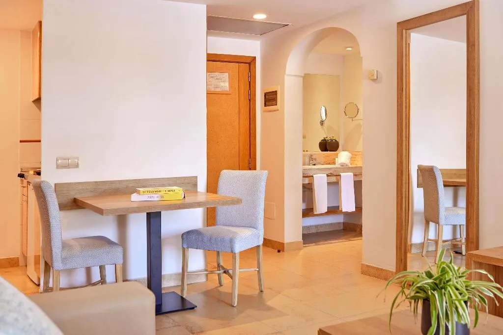 Room, Zafiro Mallorca, Majorca