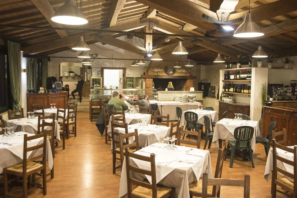 Restaurant, Flaminio Village Residence (Bungalow Park), Rome