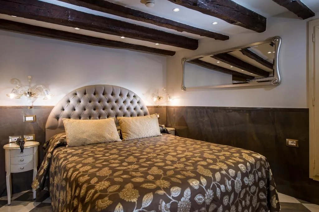 Double or Twin STANDARD Room, Ca' Marinella, Venice