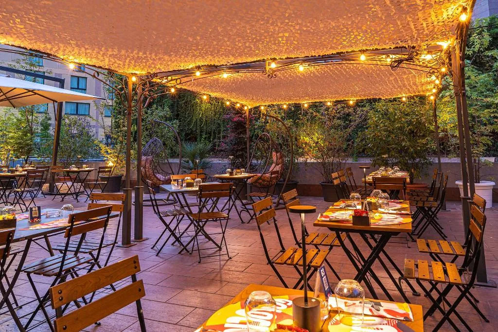 Terrace, Leonardo Hotel Milan City Center, Milan