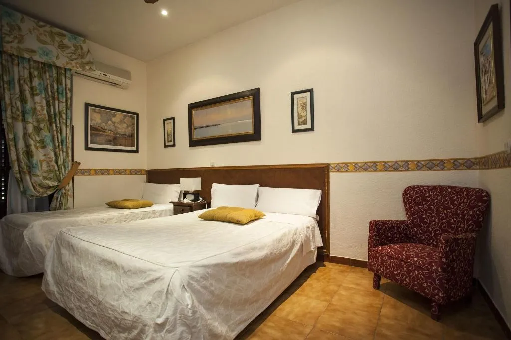 Room, Hostal Armesto, Madrid