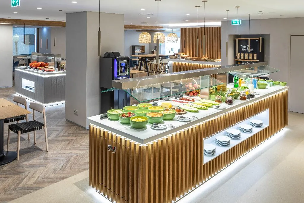 Restaurant, Holiday Inn Lisboa, Lisbon