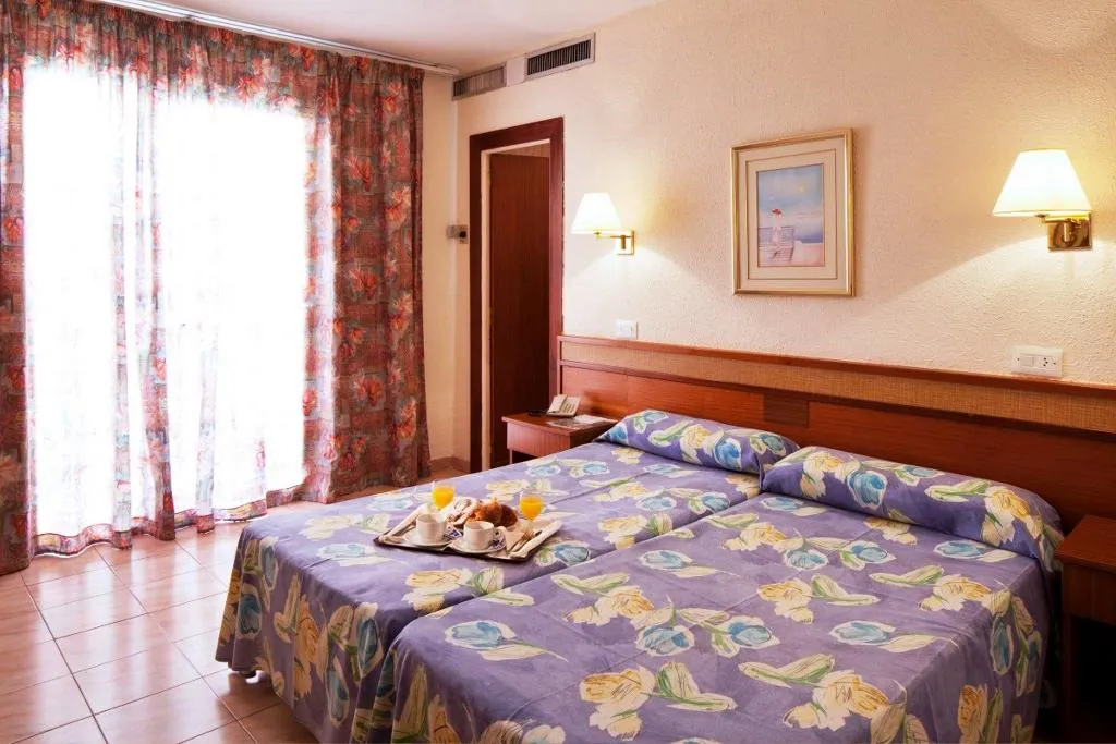 Room, htop Alexis, Costa Brava