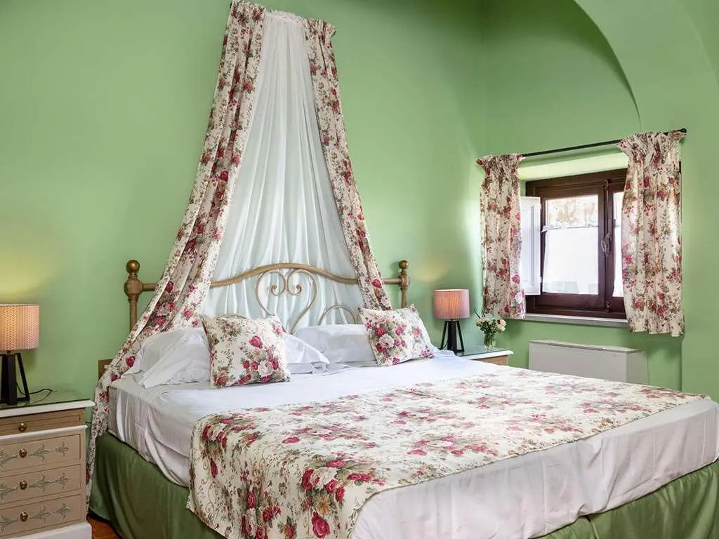 Room, Villa Pitiana, Florence