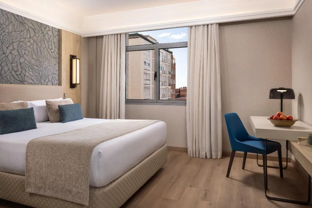 TRIPLE SUPERIOR Room, VP SOGNIO Metropolitano, Madrid