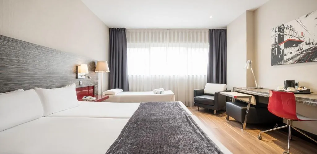 DOUBLE STANDARD Room, Ilunion Barcelona, Barcelona