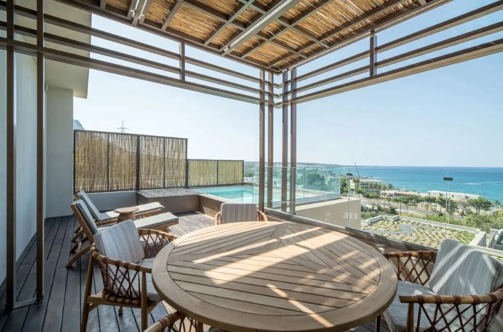 SUITE WITH JACUZZI Room, King Minos Retreat Resort and Spa, Crete