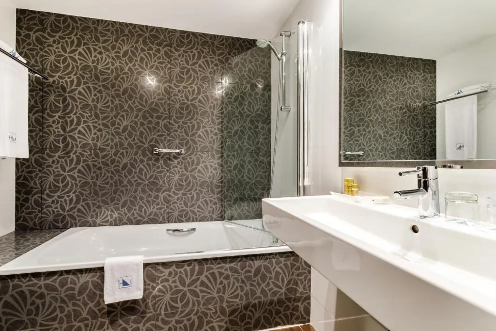 DOUBLE SINGLE USE STANDARD Room, Eurostars Executive, Barcelona