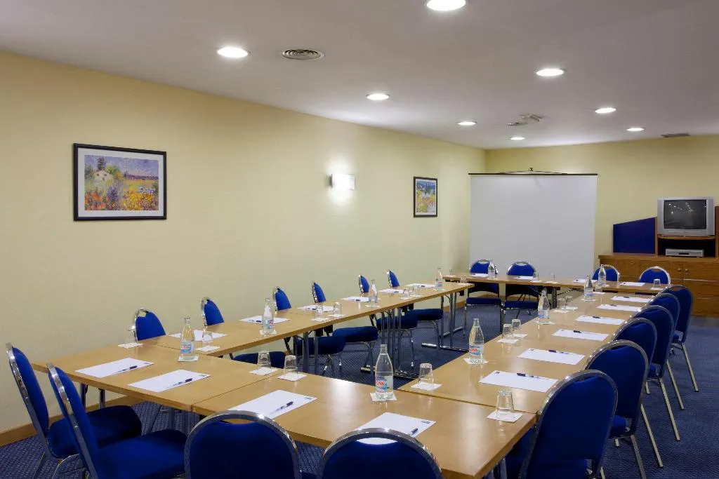 Conferences, Holiday Inn Exp Madrid San Sebastian de los Reyes, Madrid