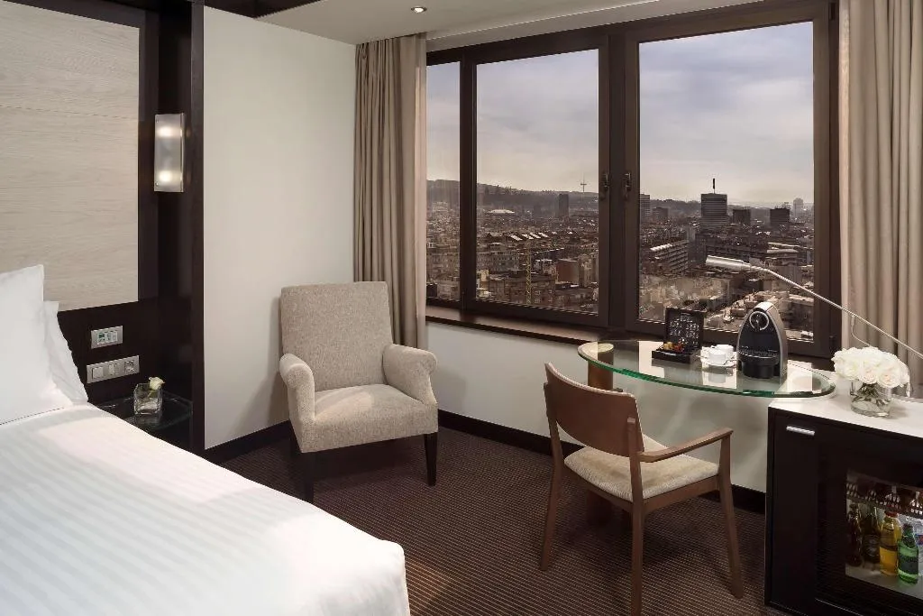 DOUBLE STANDARD Room, Melia Barcelona Sarria, Barcelona