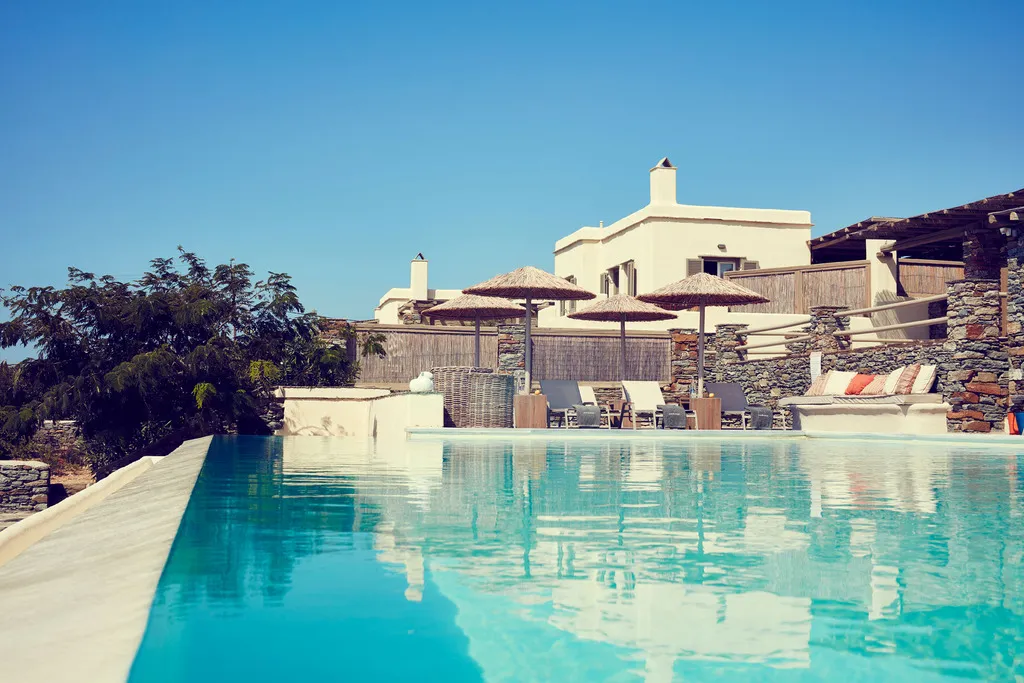 Pool, Diles & Rinies, Mykonos