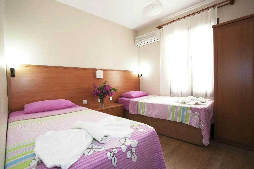 Room, Yalcin Hotel, Izmir