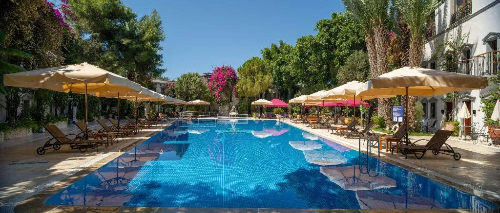 Pool, DoubleTree by Hilton Bodrum Marina Vista, Bodrum