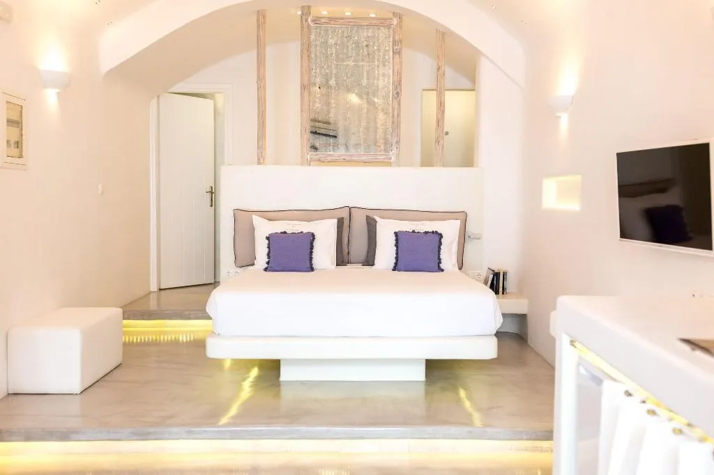Room, Flaskos Suites, Mykonos