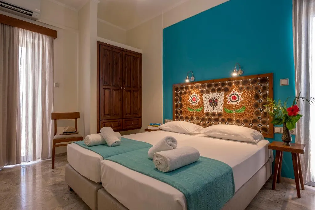 FAMILY ROOM TWO BEDROOMS Room, Aris, Crete