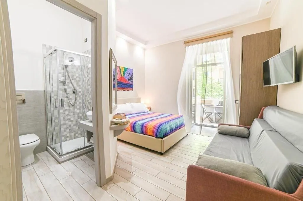 Room, Residenza Suarez, Naples