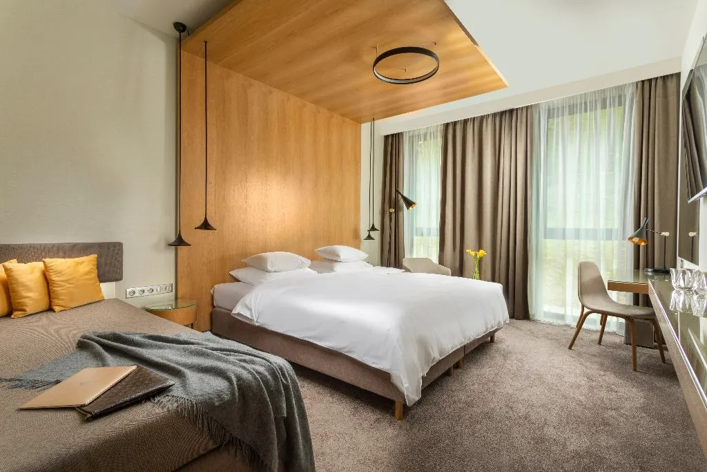 TRIPLE DELUXE Room, Hotel Golf Prague, Prague