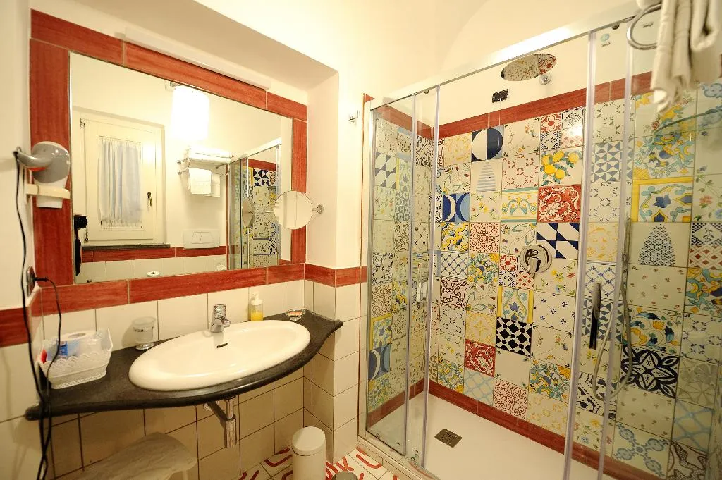DOUBLE DELUXE Room, Hotel Villa Annalara, Naples