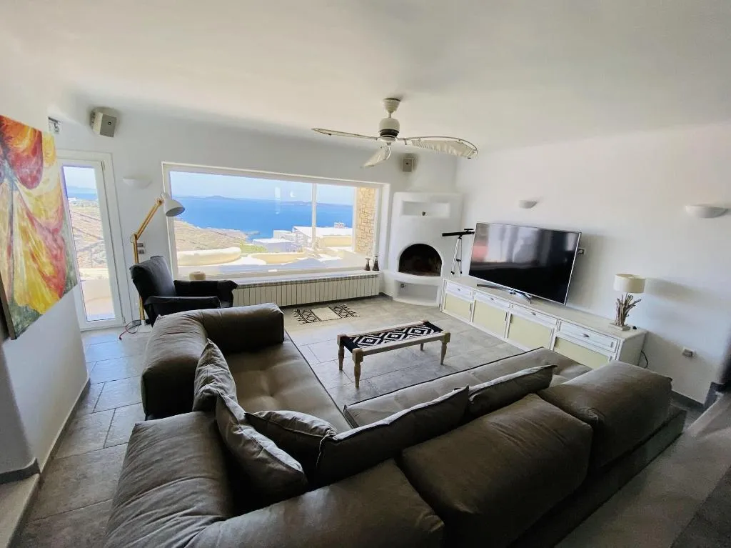 Room, Flaskos Suites, Mykonos