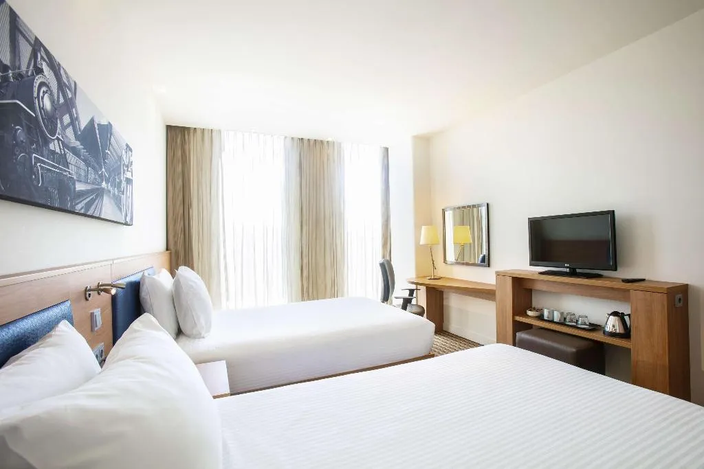 TWIN NON SMOKING Room, Hampton by Hilton Amsterdam / Arena Boulevard, Amsterdam