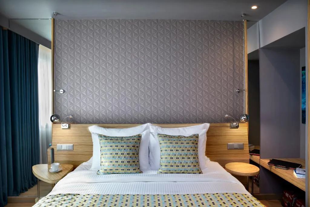 Double or Twin STANDARD Room, Wyndham Grand Athens, Athens