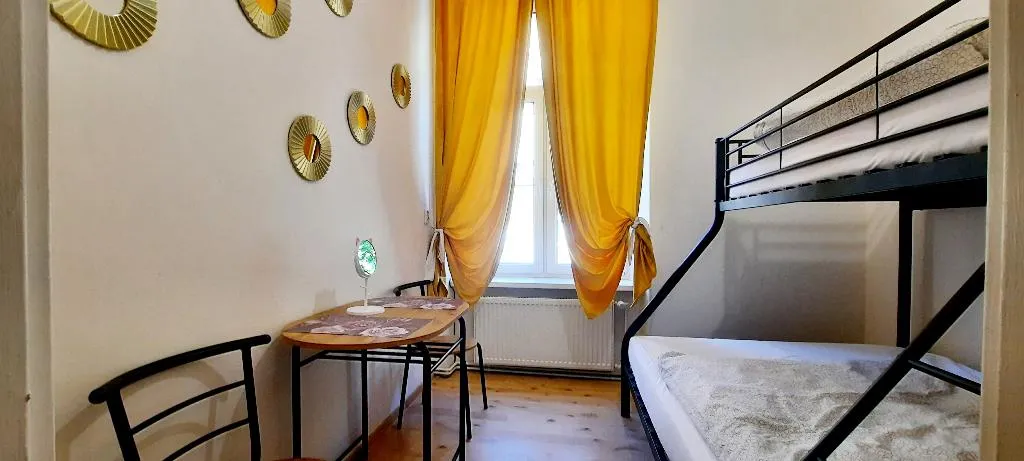 APARTMENT TWO BEDROOMS Room, Lorf Hostel&Coffee, Krakow