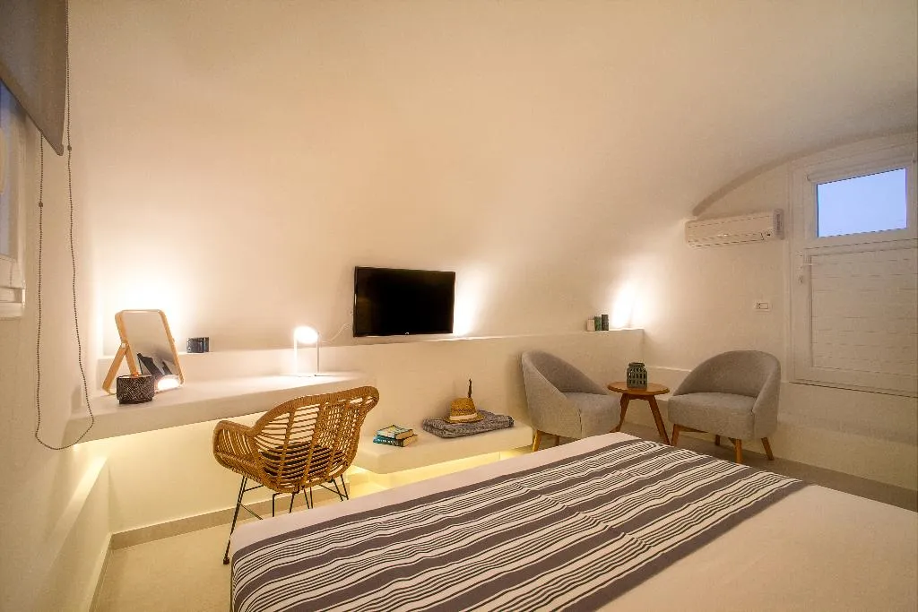 APARTMENT STANDARD Room, Margarenia, Santorini