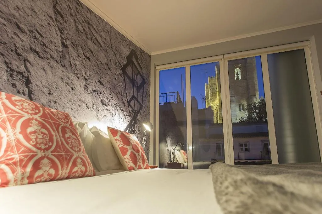 Room, Emporium Lisbon Suites, Lisbon