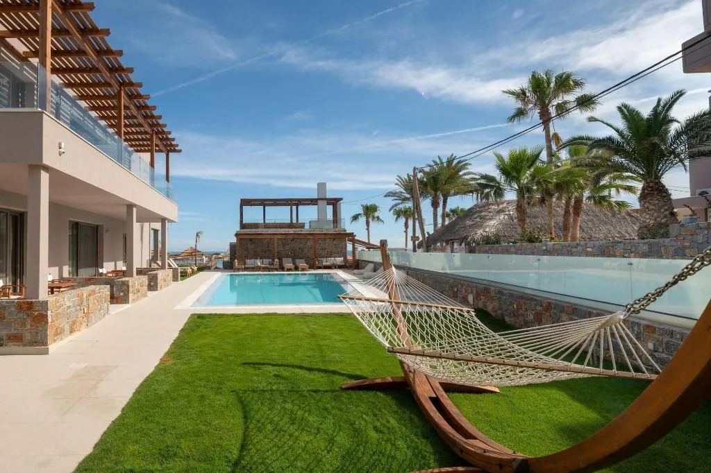 Sports and Entertainment, High Beach White, Crete